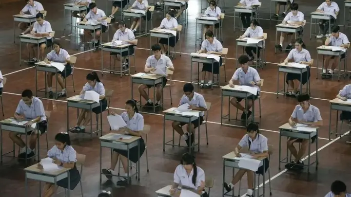 主动退学的博士：努力20年，月入30元